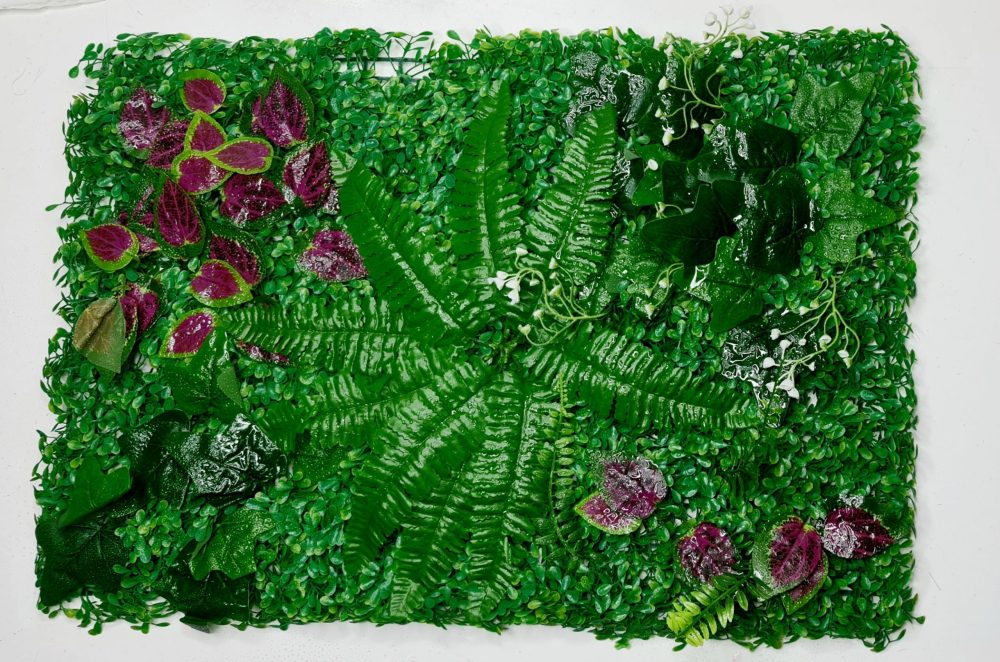 Artificial plant wall with customizable flowers and leaves 60x40cm - Image 6