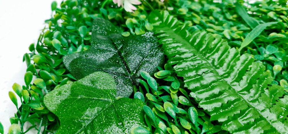 Artificial plant wall with customizable flowers and leaves 60x40cm - Image 4