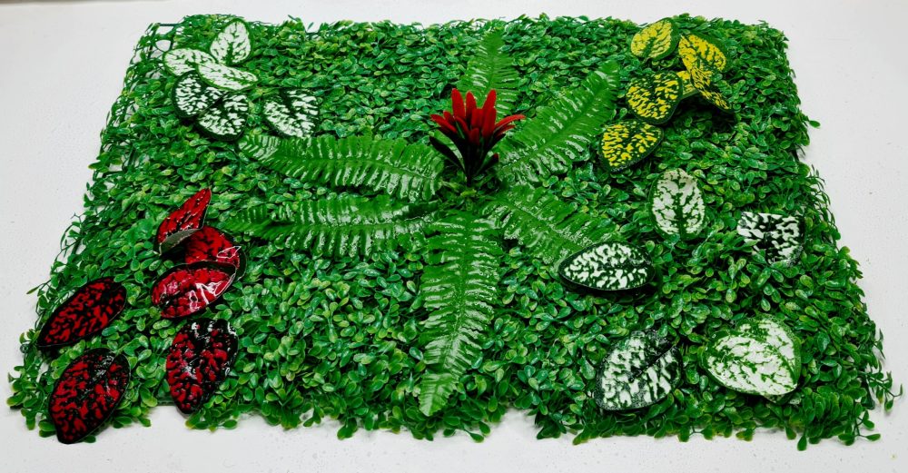 Artificial plant wall with customizable flowers and leaves 60x40cm - Image 6