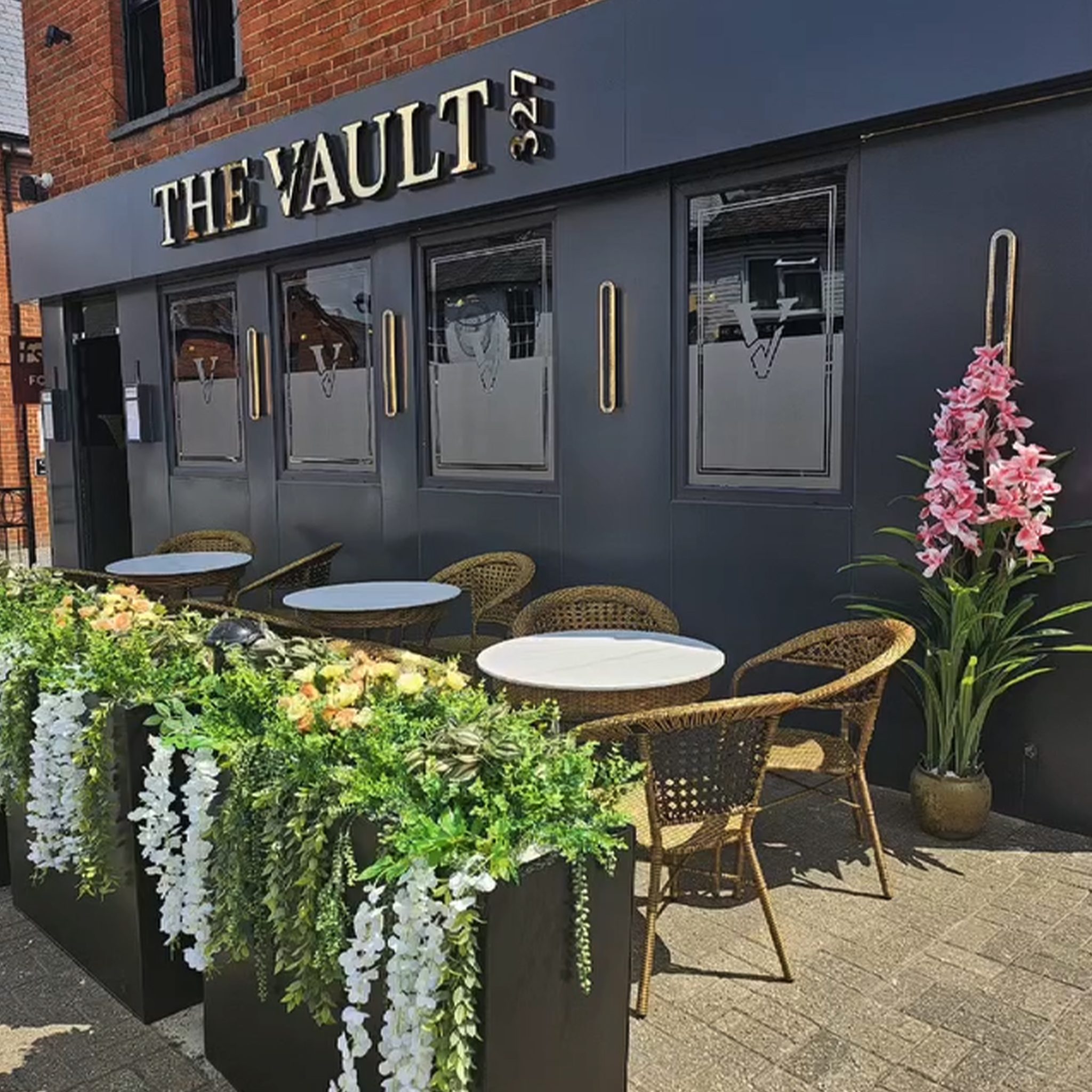 Outdoor Garden Chair - Warm Sandy Beige - Image 9